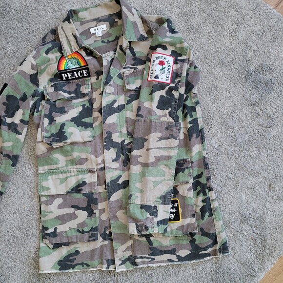UNISEX Rail Camo Military Patch Jacket - Picture 3 of 6